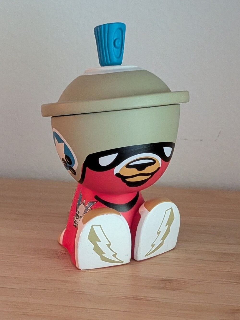 Czee13’s The 3oz Canbot (Blind Box)